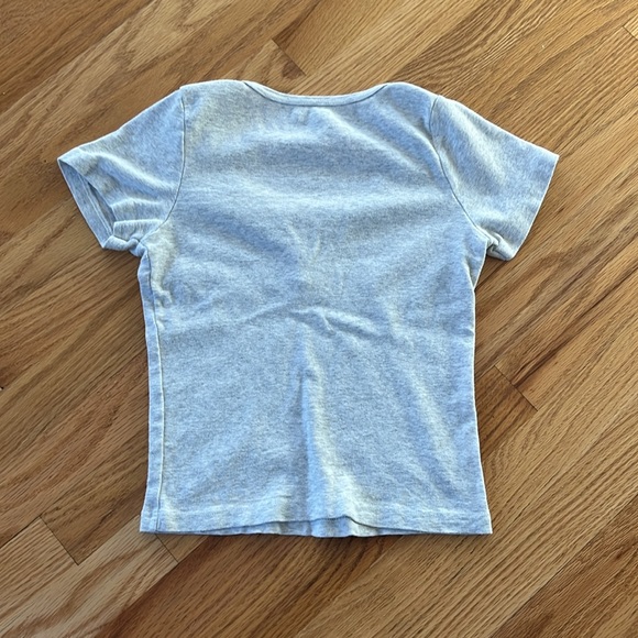 Brandy Melville light grey button top crop top - Picture 2 of 5